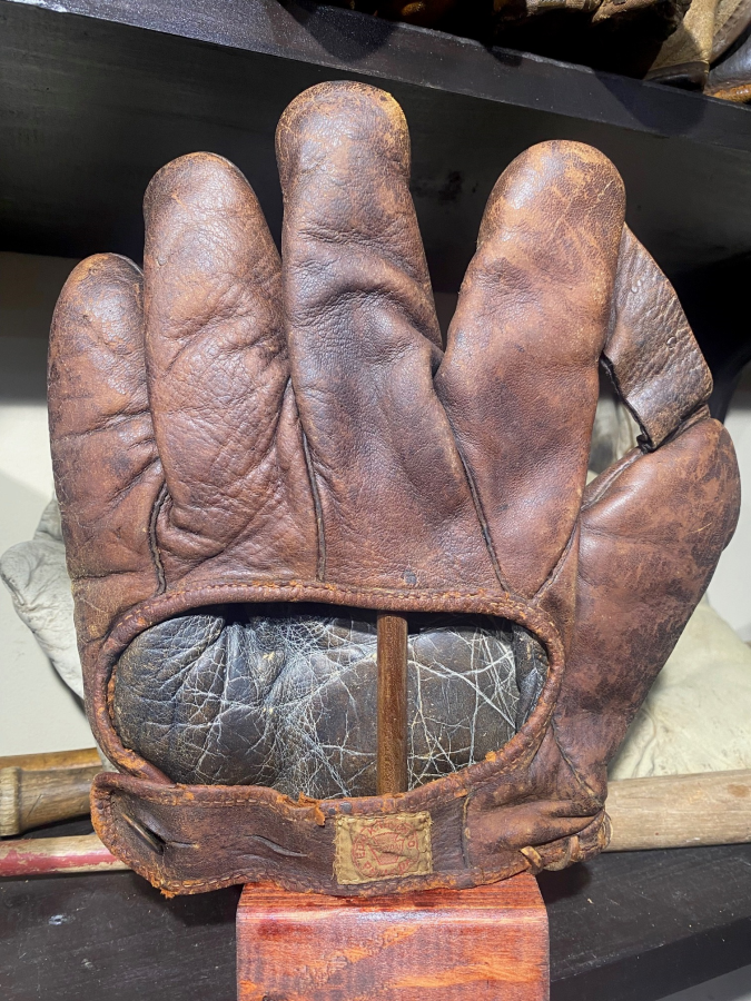 Edward K. Tryon 1 Inch  Back Edward K. Tryon Baseball Glove