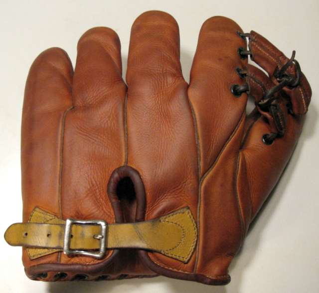 Morris Arnovich George A. Reach WOW Back