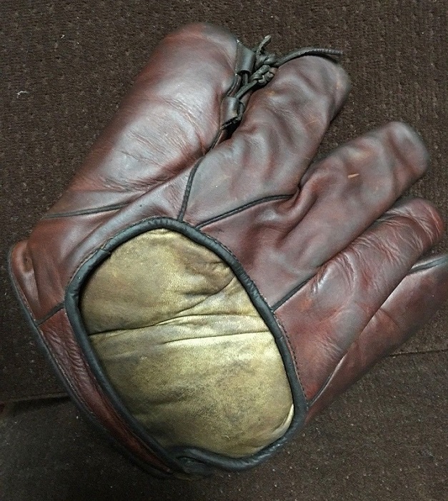 Adolph Luque Goldsmith LF Back