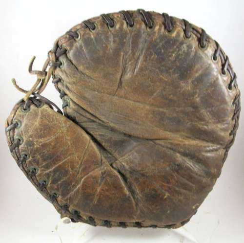 Jake Daubert Goldsmith Basemitt Front