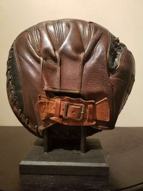 Goldsmith Catchers Mitt Back