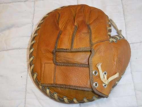 Harry Gowdy Goldsmith C16 Back