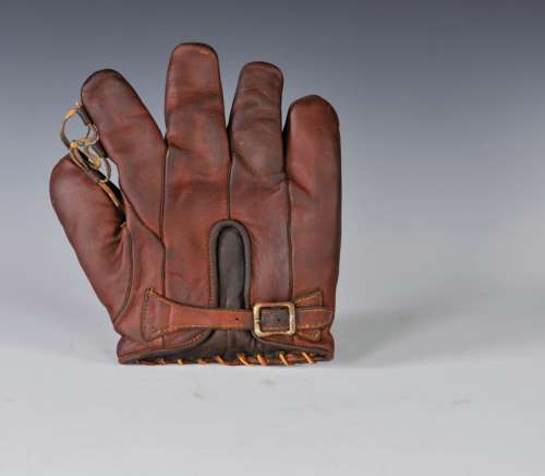 George Burns Goldsmith 73 Back