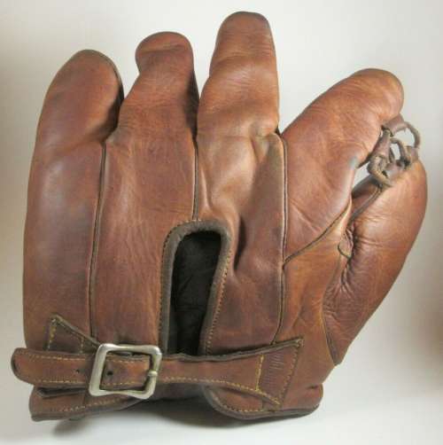 George Burns Goldsmith 73 Back