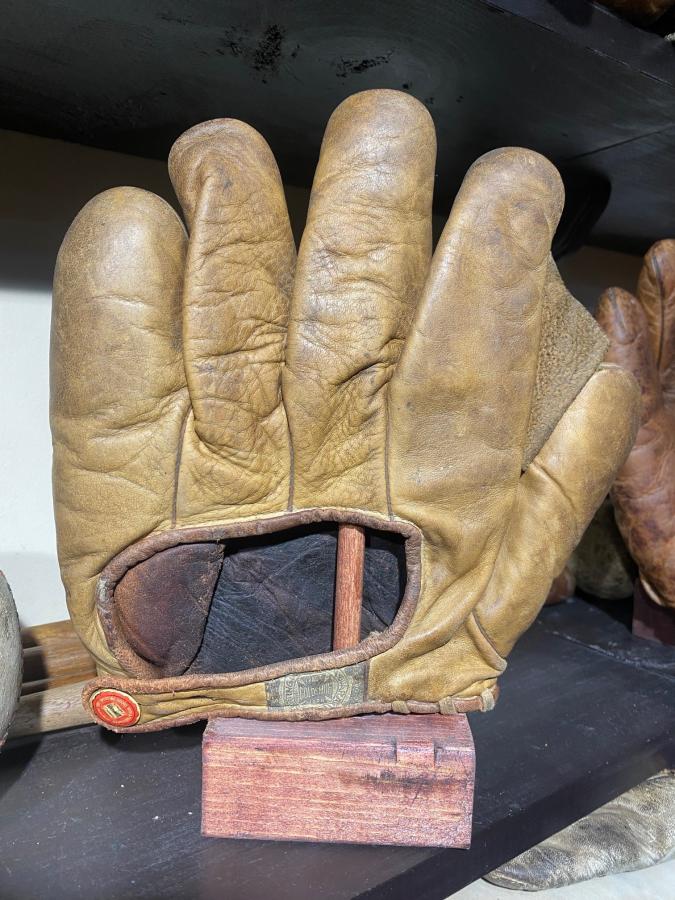 Goldsmith 28 Full  With Celluloid Button Back Goldsmith Baseball