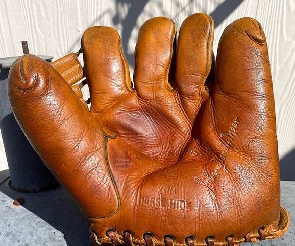 Johnny Vander Meer Goldsmith VDM Front