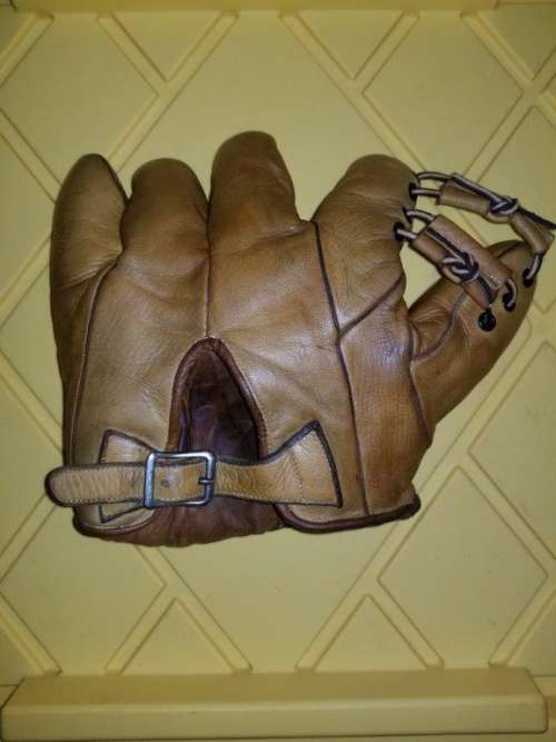 Melvin Ott Goldsmith MO Back