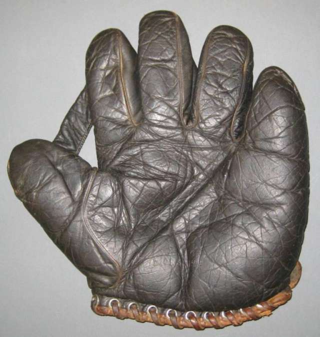 Eatons 1 Inch Web Front - Canada