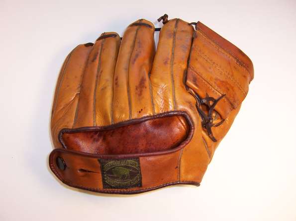 Joe DiMaggio Buffalo Leather Sporting Goods 114S Back