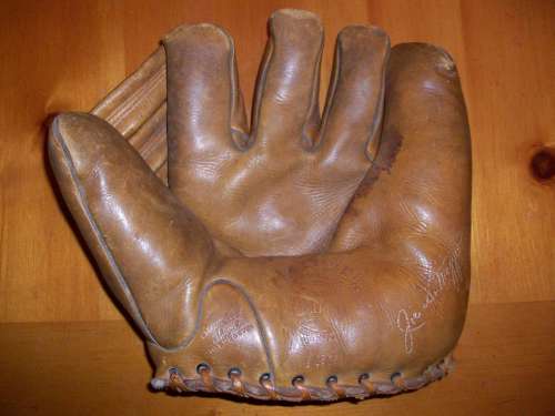 Joe DiMaggio Spalding 133 Front