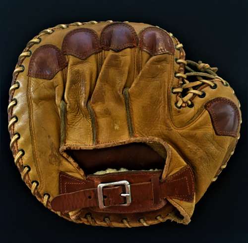 Lou Gehrig Banner Peerless Catchers Mitt Back 1