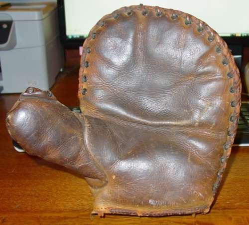 Lou Gehrig Basemitt Brown Front