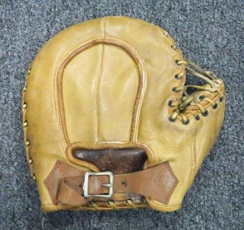 Lou Gehrig Pennant 434 Basemitt Back