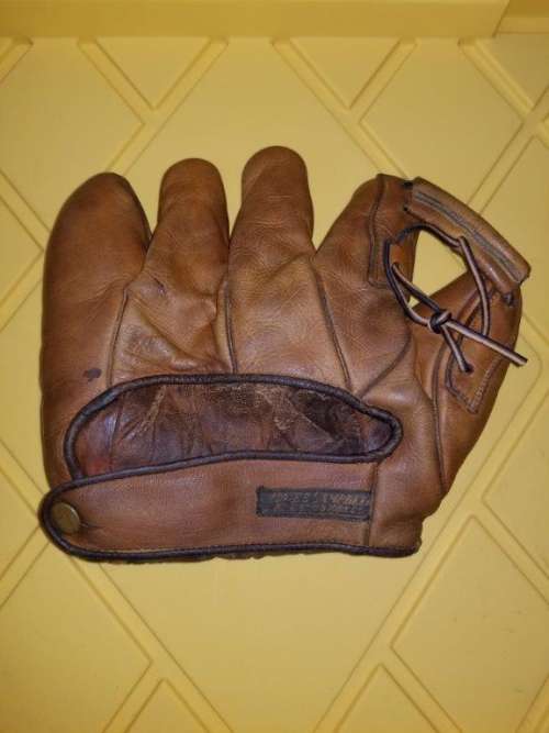 Billy Herman Lowe & Campbell A17 Back