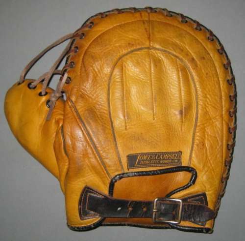 Lowe & Campbell Basemitt Back