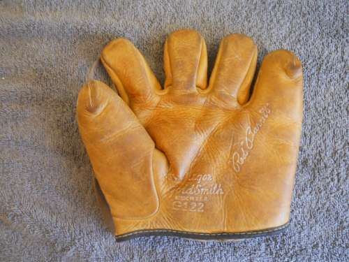 Red Barrett MacGergor Goldsmith G123 Front