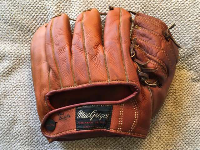 Bobby Adams MacGregor G25 Back