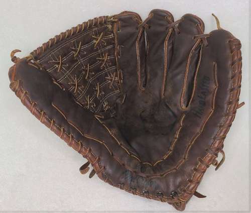 Brunswick MacGregor KCX Front