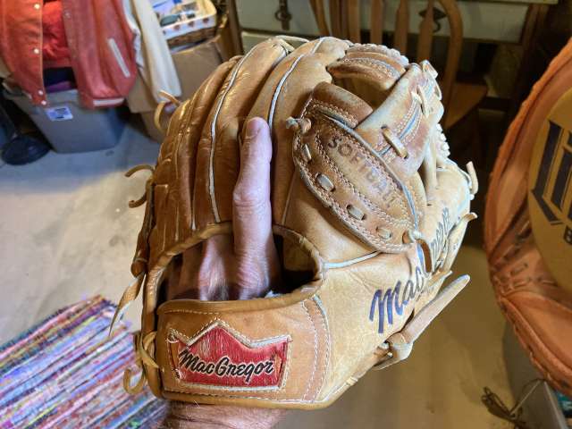 Eddie Feigner MacGregor SB6 Back