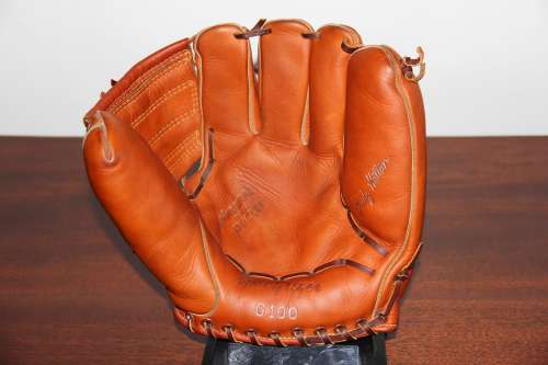 Grady Hatton MacGregor G100 Front