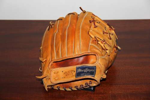 Hank Aaron MacGregor G113 Personal Model Back