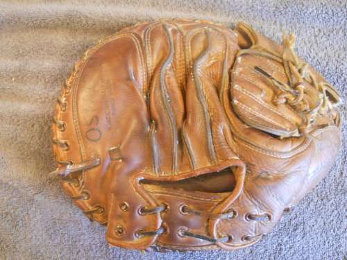 Lou Berberet MacGregor G1355 Back