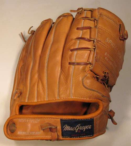 Robin Roberts MacGregor GC1 Back