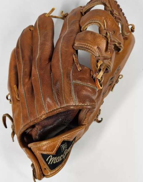 Willie Mays Brunswick MacGregor GC12 Personal Model Back