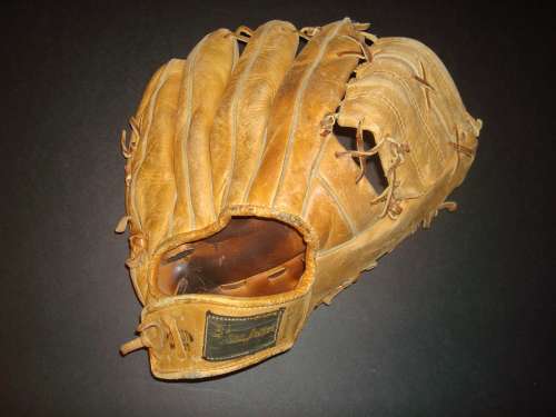 Willie Mays Brunswick-MacGregor GC28 Personal Model Back