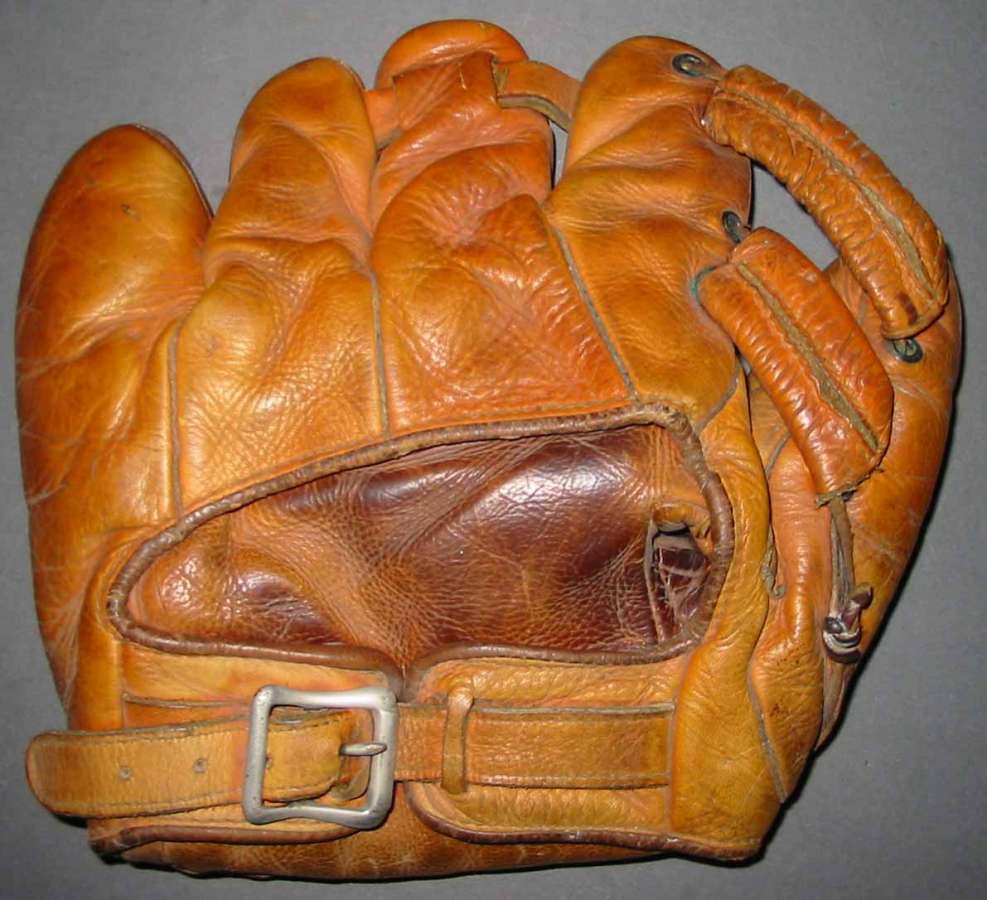 Joe Gordon Marathon 4207 Back Marathon Baseball Glove Collector