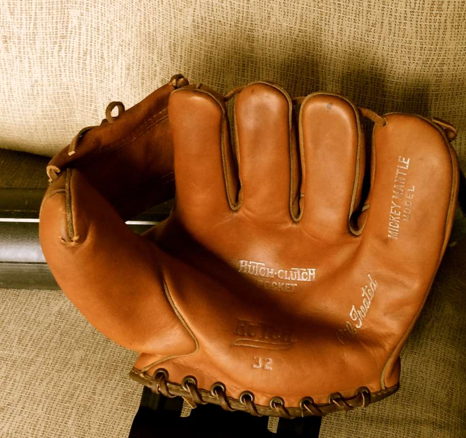 Mickey Mantle Hutch Glove Front Mickey Mantle Gloves Baseball Glove Collector Gallery