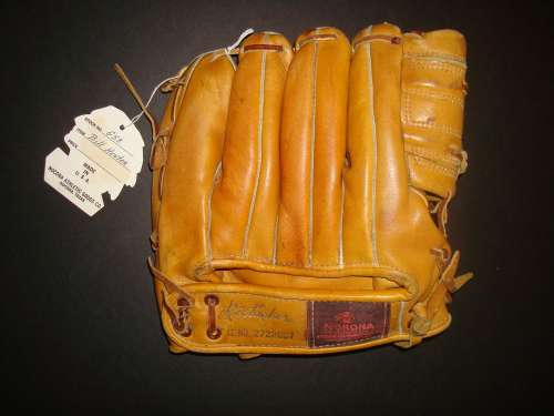Bill Hunter Nokona G53 Back