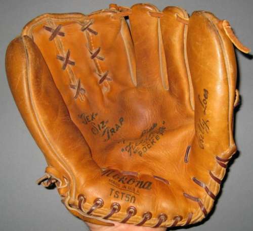 Billy Loes Nokona TST50 Front