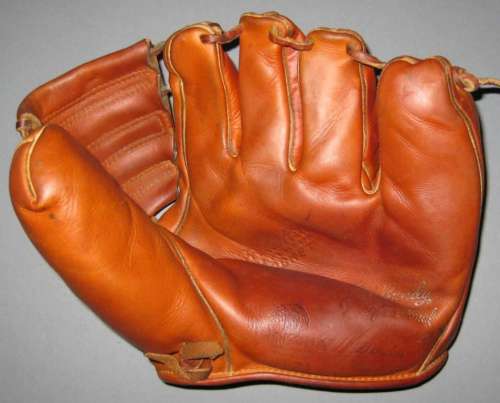 Bob Bundy Nokona J121 Front