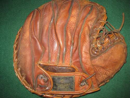 Sid Broskie Nokona J532 Back