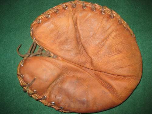 Sid Broskie Nokona J532 Front