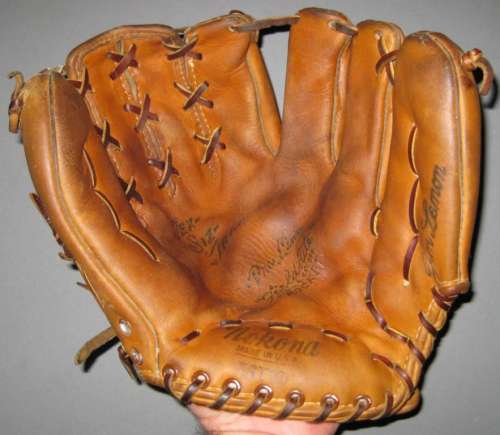 Jim Lemon Nokona TST10 Front