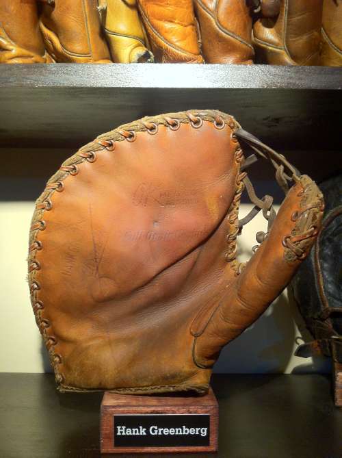 Hank Greenberg OK 846 Basemitt Front