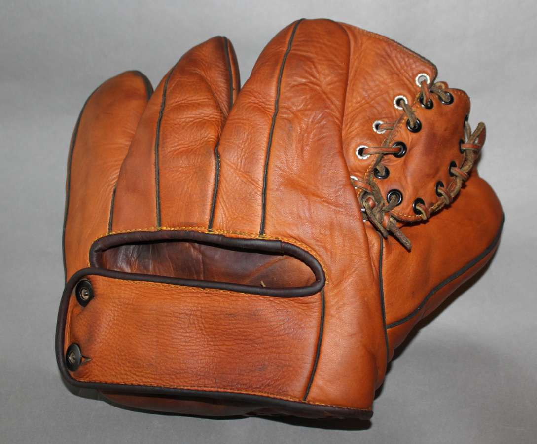 Joe Gordon OK 3FBR Back OK Baseball Glove Collector Gallery