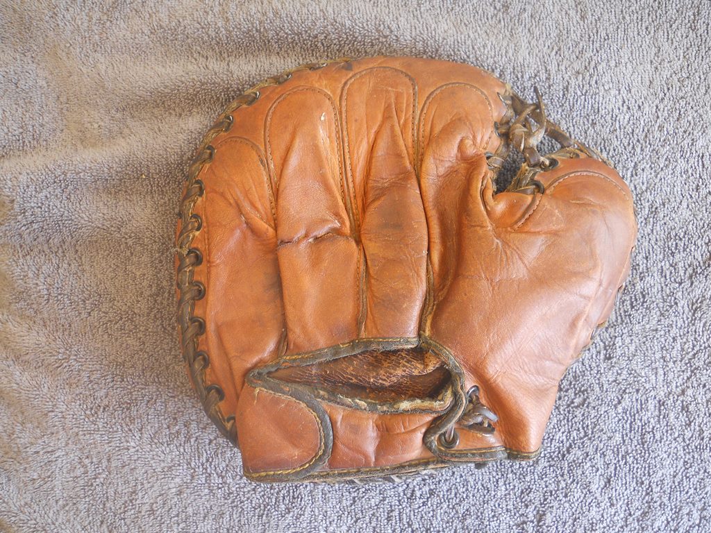 Ray Lamanno OK Back OK Baseball Glove Collector Gallery Baseball