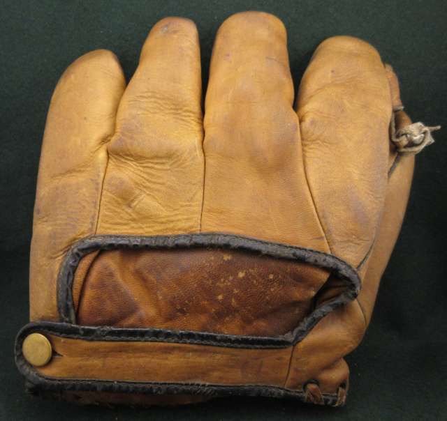 Carl Hubbell Championship Model 0400 Back