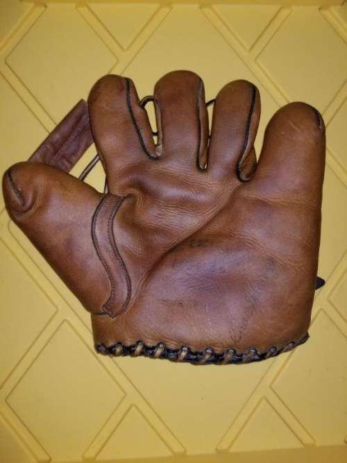 Chas. Gehringer Front