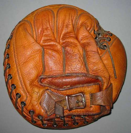 Catchers Mitt Back