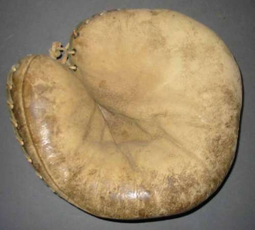 Olive Catchers Mitt Front