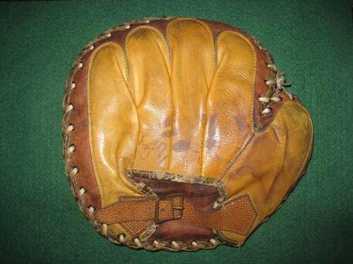 Clarence Straub 692 Back