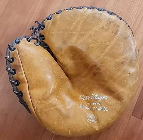 Graton & Knight 567C Catchers Mitt Front