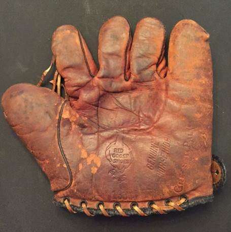 Red Goose Shoes Front