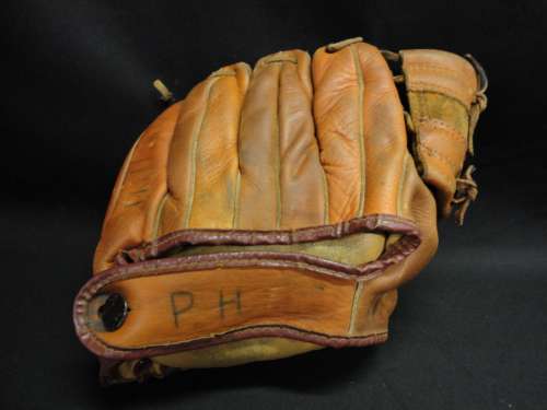 Revelation G1306 Back