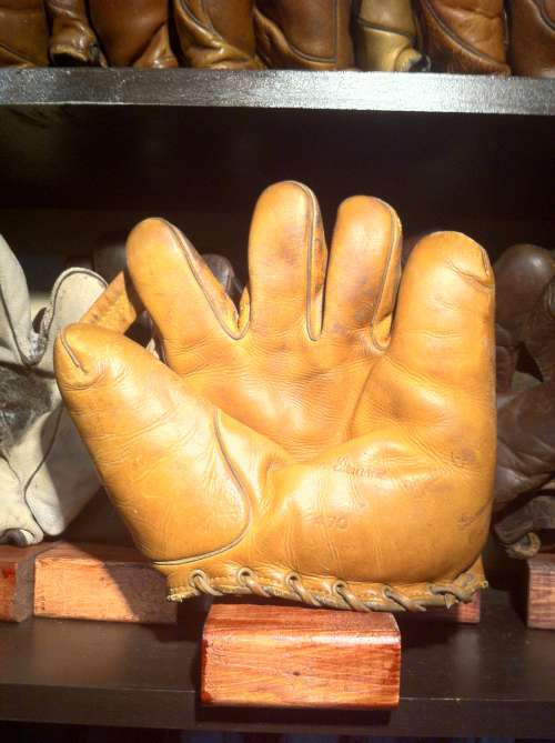 Walter Cazen 470 Front