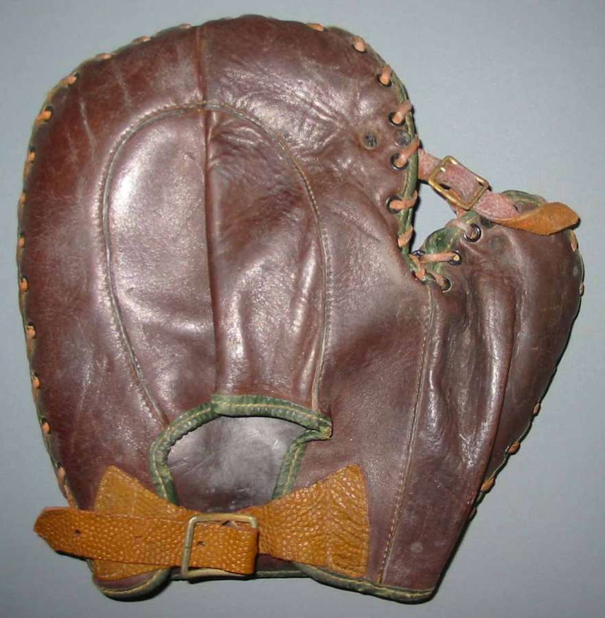 Pennant Double Buckle Back Pennant Baseball Glove Collector Gallery